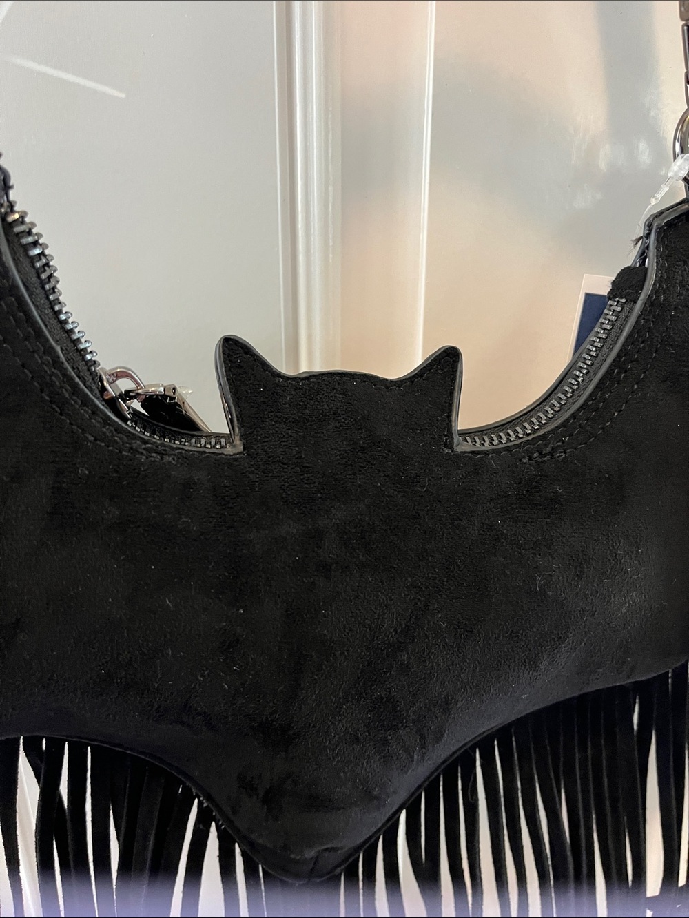 Betsy Johnson Black Bat Fringe Shoulder Bag - Picture 3 of 15